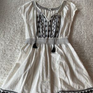 BEAUTIFUL swim cover up!!